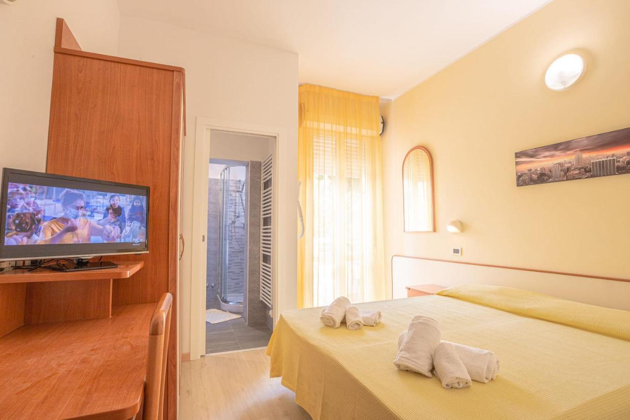 Hotel Paola Garden Bellariva Di Rimini Экстерьер фото